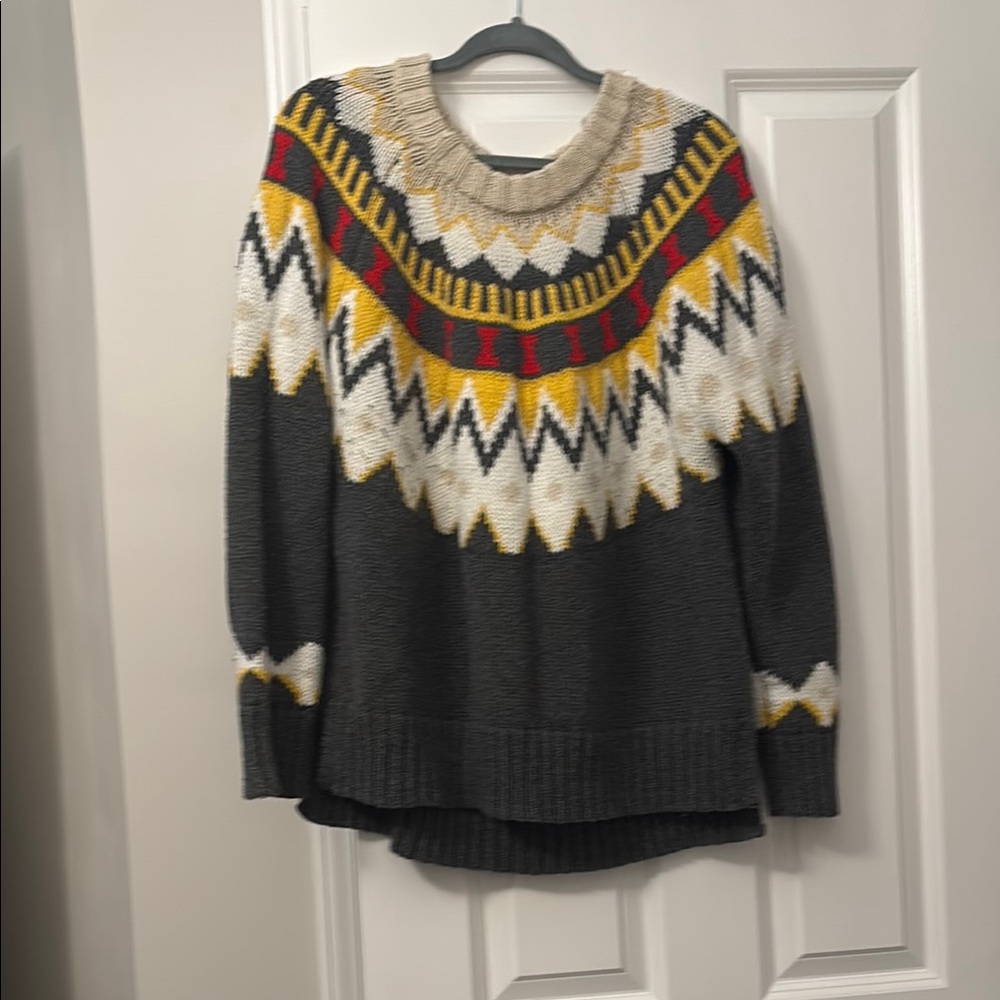 Cozy Multicolor Patterned Sweater
